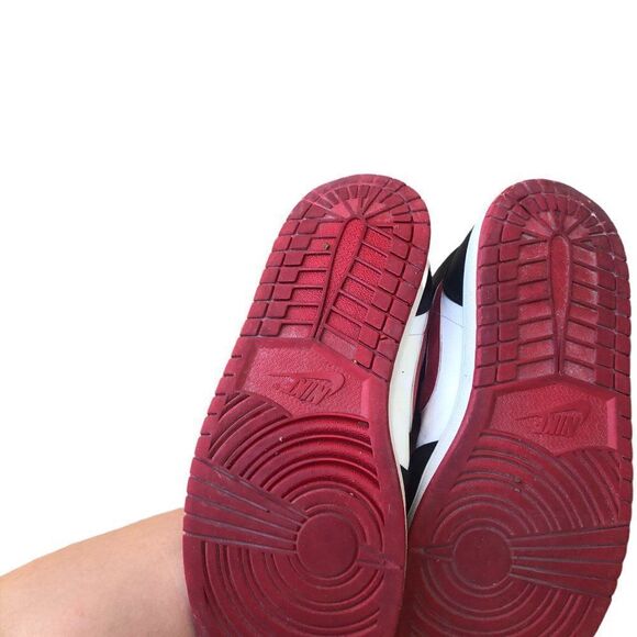 2020 Nike Air Jordan 1 Mid Gym Red Black White Size 9 - Picture 2 of 16